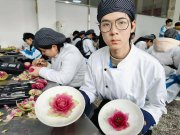 中考720分轉職高學烹飪,龔晟作為新生代表亮相:主動